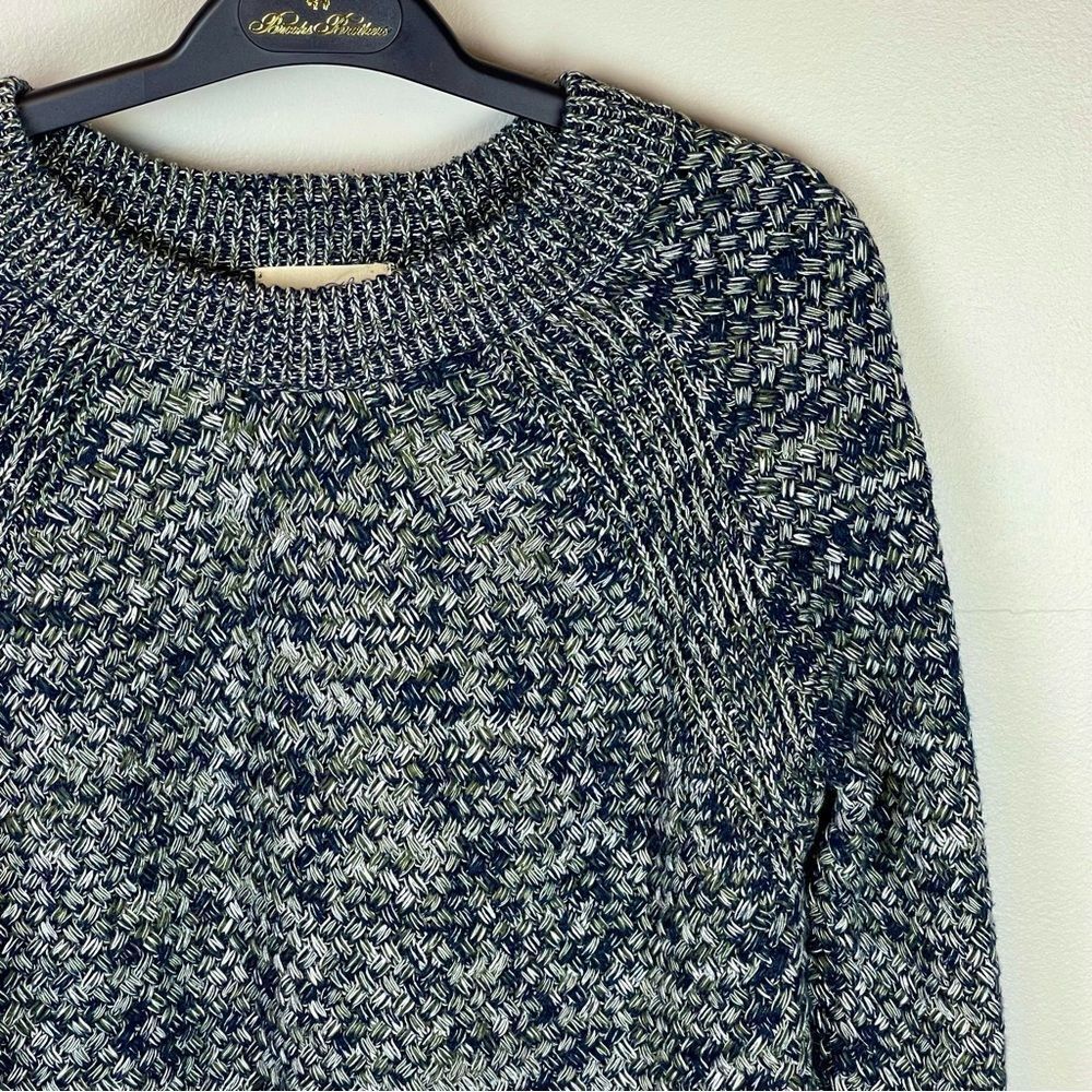 Universal Thread Knit Raglan Sweater Navy Large - Picture 3 of 5